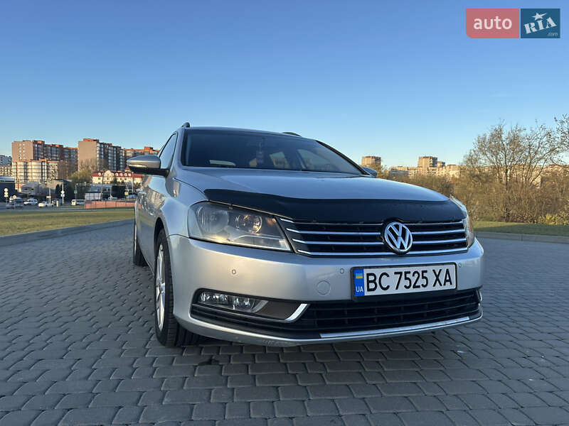 Универсал Volkswagen Passat 2012 в Львове