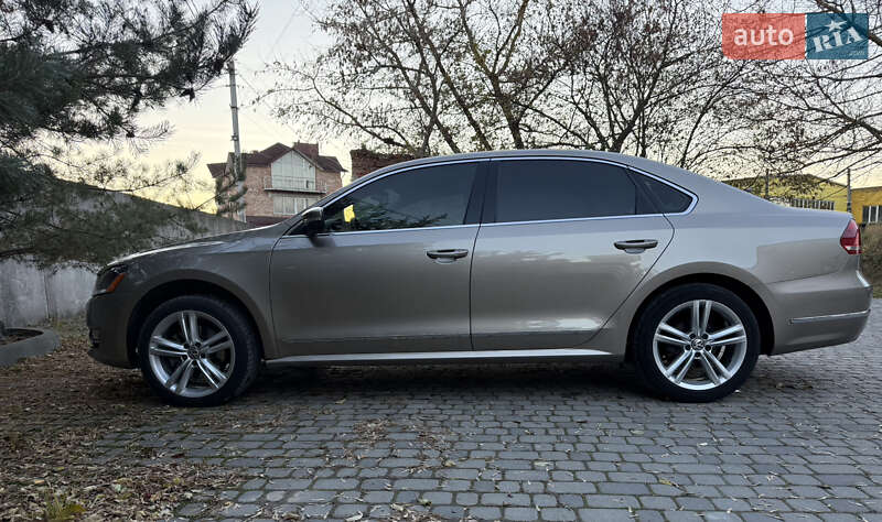 Седан Volkswagen Passat 2015 в Тернополі