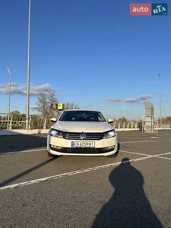 Седан Volkswagen Passat 2011 в Киеве фото 7 Седан Volkswagen Passat 2011 в Киеве