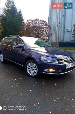 Универсал Volkswagen Passat 2011 в Сумах