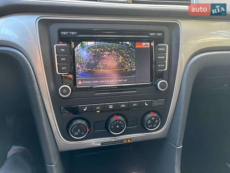 Седан Volkswagen Passat 2015 в Киеве фото 8 Седан Volkswagen Passat 2015 в Киеве