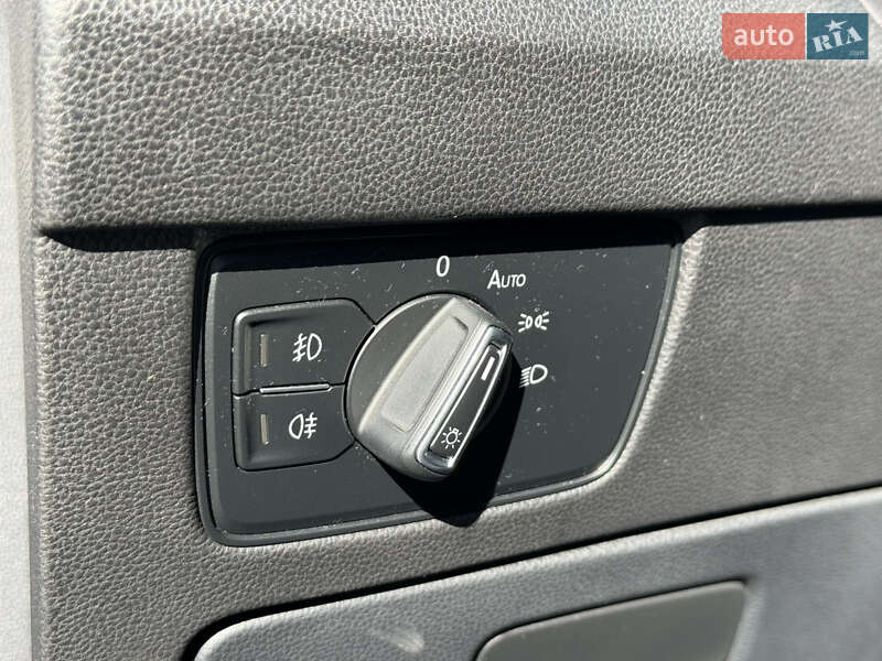 Універсал Volkswagen Passat 2016 в Києві