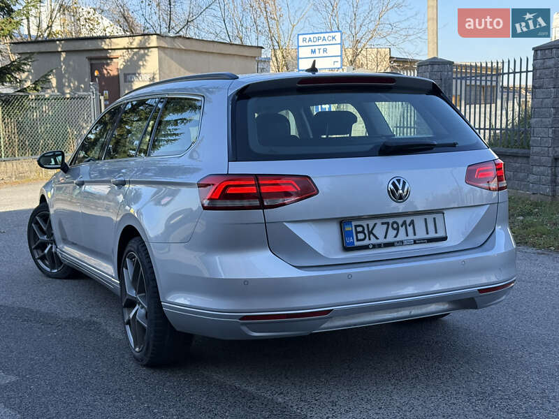 Универсал Volkswagen Passat 2018 в Дубно