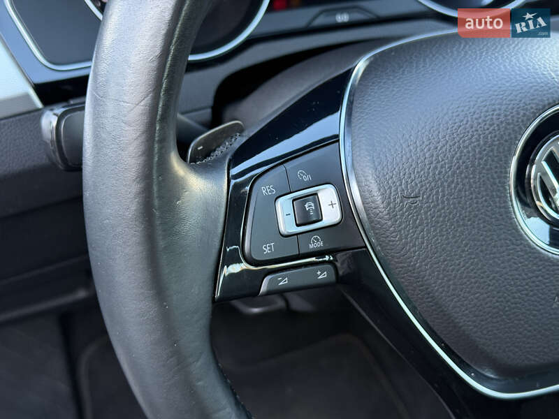 Универсал Volkswagen Passat 2018 в Дубно