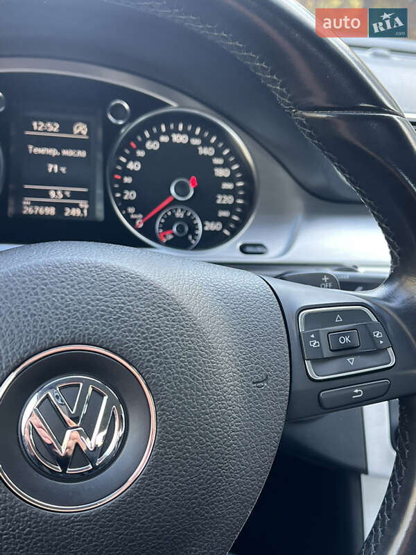 Седан Volkswagen Passat 2012 в Луцке фото 44 Седан Volkswagen Passat 2012 в Луцке
