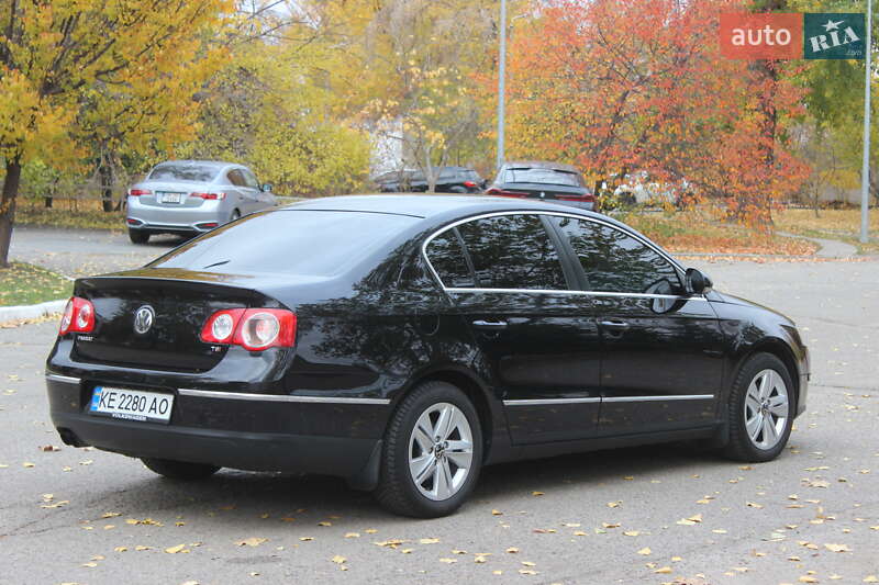 Седан Volkswagen Passat 2009 в Днепре