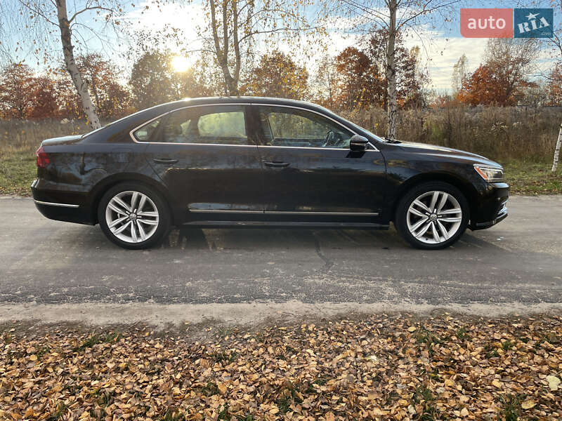 Седан Volkswagen Passat 2017 в Києві
