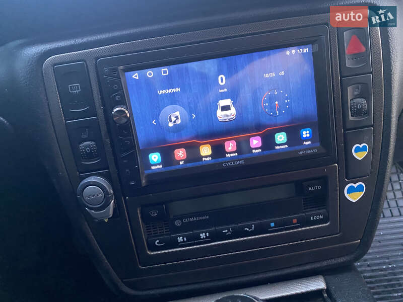 Седан Volkswagen Passat 2003 в Тернополе