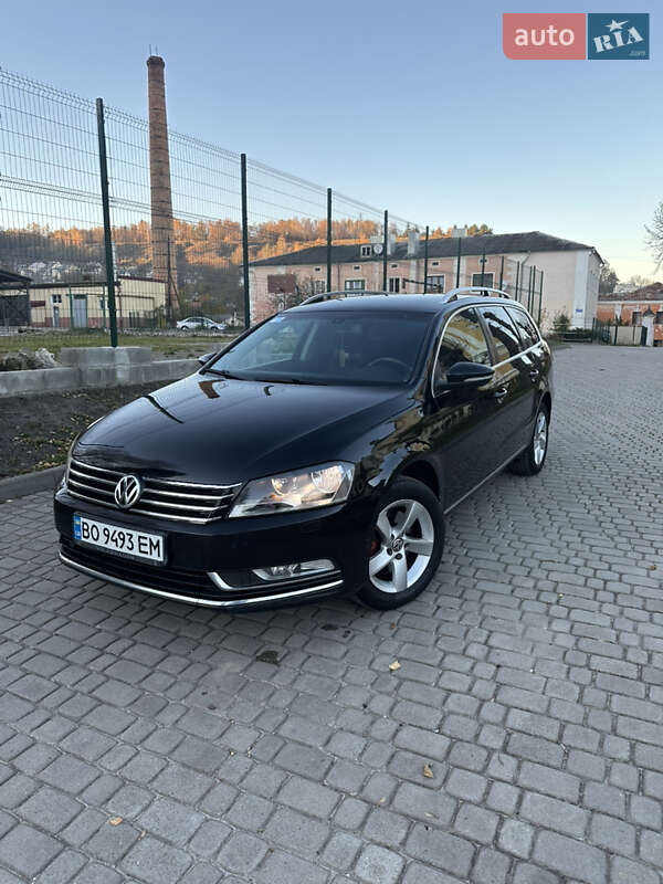 Volkswagen Passat 2011
