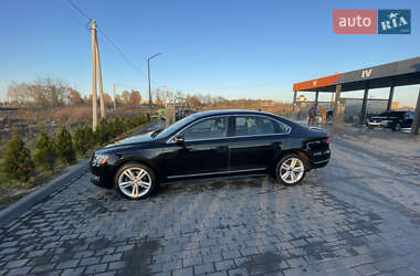 Седан Volkswagen Passat 2015 в Львові