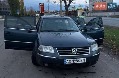 Седан Volkswagen Passat 2004 в Харькове