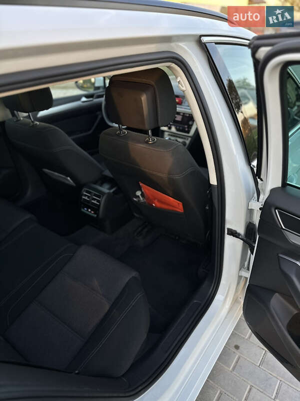 Универсал Volkswagen Passat 2017 в Умани