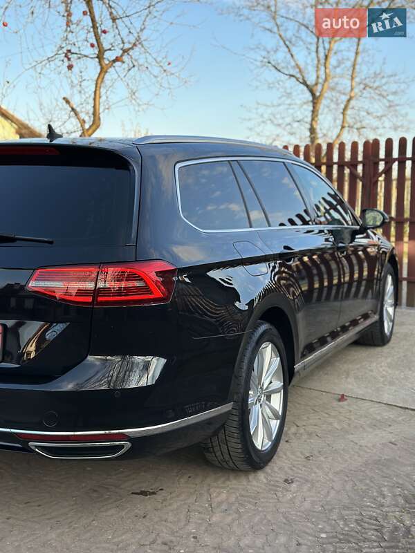 Универсал Volkswagen Passat 2019 в Стрые фото 52 Универсал Volkswagen Passat 2019 в Стрые