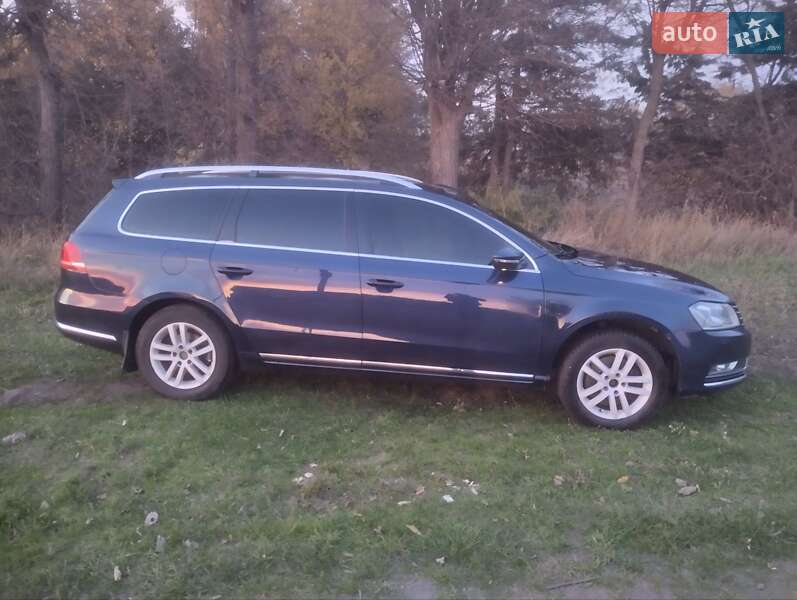 Универсал Volkswagen Passat 2012 в Смеле