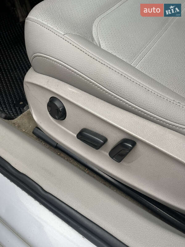 Седан Volkswagen Passat 2013 в Черновцах фото 10 Седан Volkswagen Passat 2013 в Черновцах