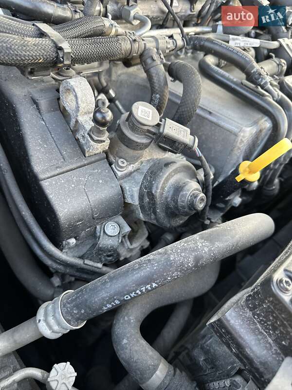 Универсал Volkswagen Passat 2019 в Стрые фото 152 Универсал Volkswagen Passat 2019 в Стрые