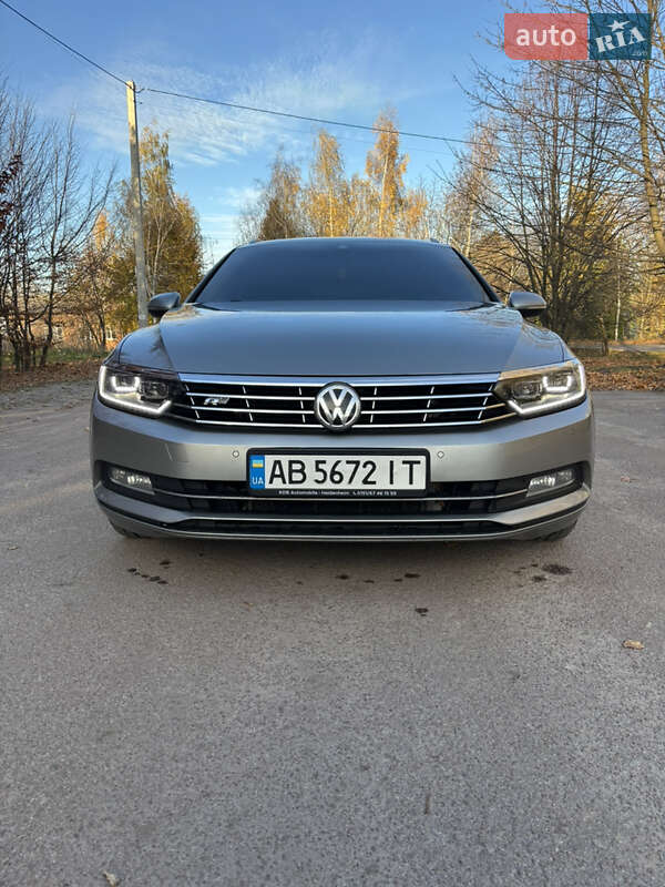 Универсал Volkswagen Passat 2015 в Житомире фото 2 Универсал Volkswagen Passat 2015 в Житомире