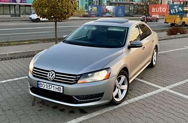 Седан Volkswagen Passat 2012 в Софиевской Борщаговке