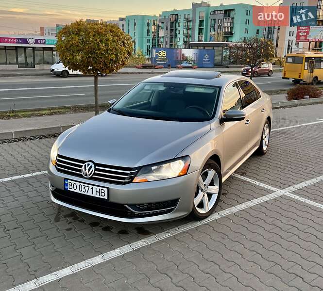 Седан Volkswagen Passat 2012 в Софиевской Борщаговке