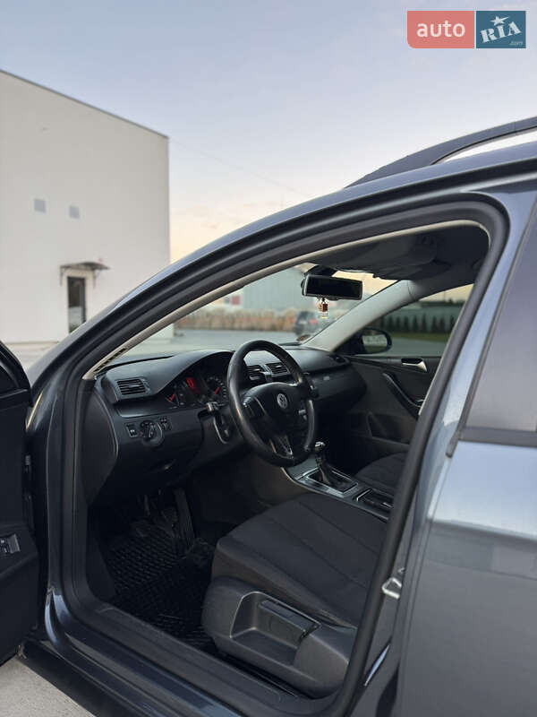 Универсал Volkswagen Passat 2008 в Луцке фото 12 Универсал Volkswagen Passat 2008 в Луцке