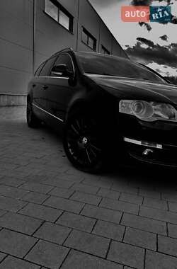 Универсал Volkswagen Passat 2008 в Ивано-Франковске
