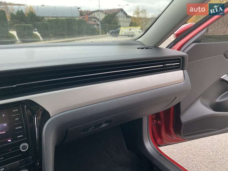 Седан Volkswagen Passat 2021 в Днепре фото 38 Седан Volkswagen Passat 2021 в Днепре