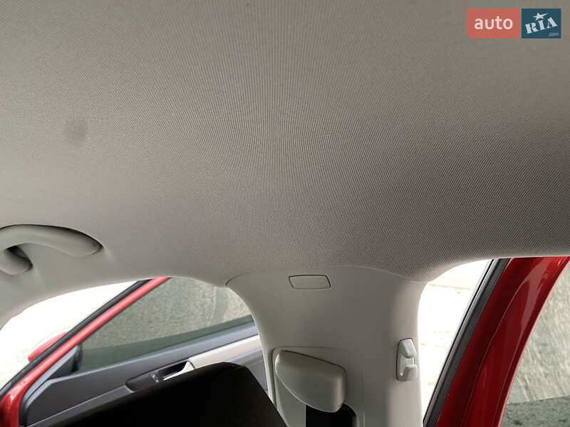 Седан Volkswagen Passat 2021 в Днепре фото 42 Седан Volkswagen Passat 2021 в Днепре