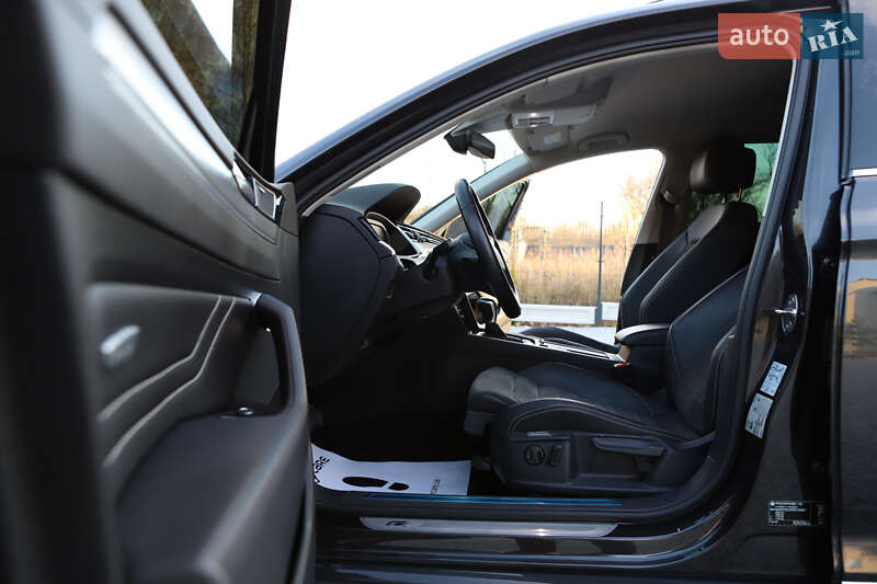 Универсал Volkswagen Passat 2023 в Дрогобыче фото 57 Универсал Volkswagen Passat 2023 в Дрогобыче