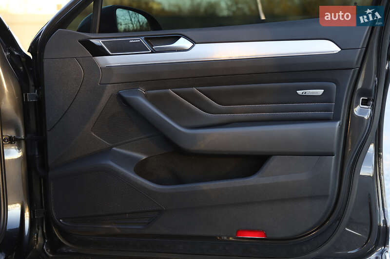 Универсал Volkswagen Passat 2023 в Дрогобыче фото 62 Универсал Volkswagen Passat 2023 в Дрогобыче