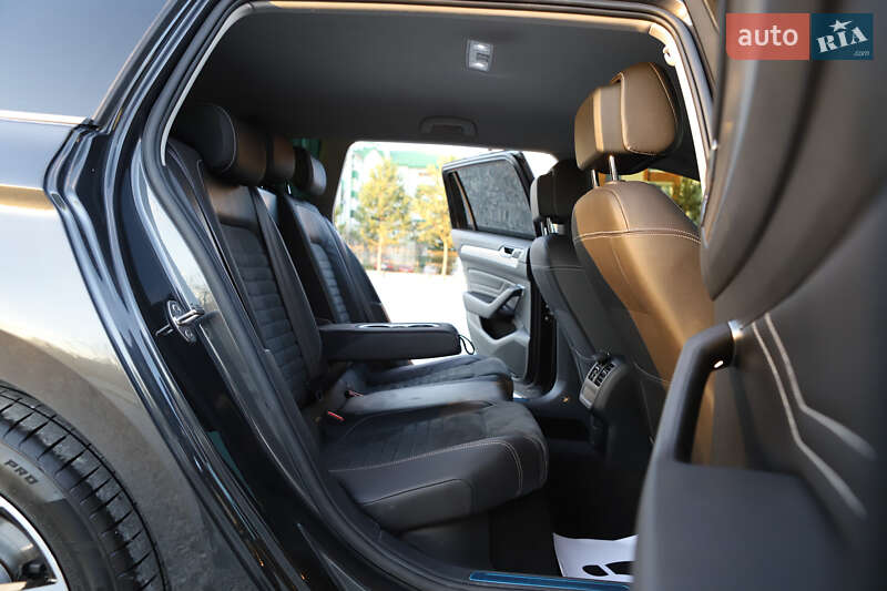 Универсал Volkswagen Passat 2023 в Дрогобыче фото 113 Универсал Volkswagen Passat 2023 в Дрогобыче
