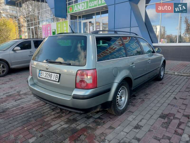 Универсал Volkswagen Passat 2004 в Полтаве