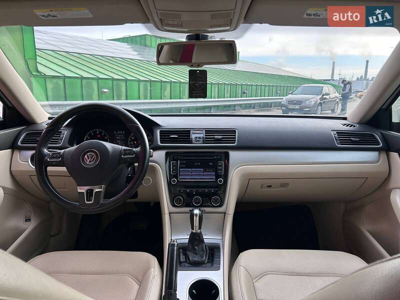 Седан Volkswagen Passat 2013 в Киеве фото 13 Седан Volkswagen Passat 2013 в Киеве