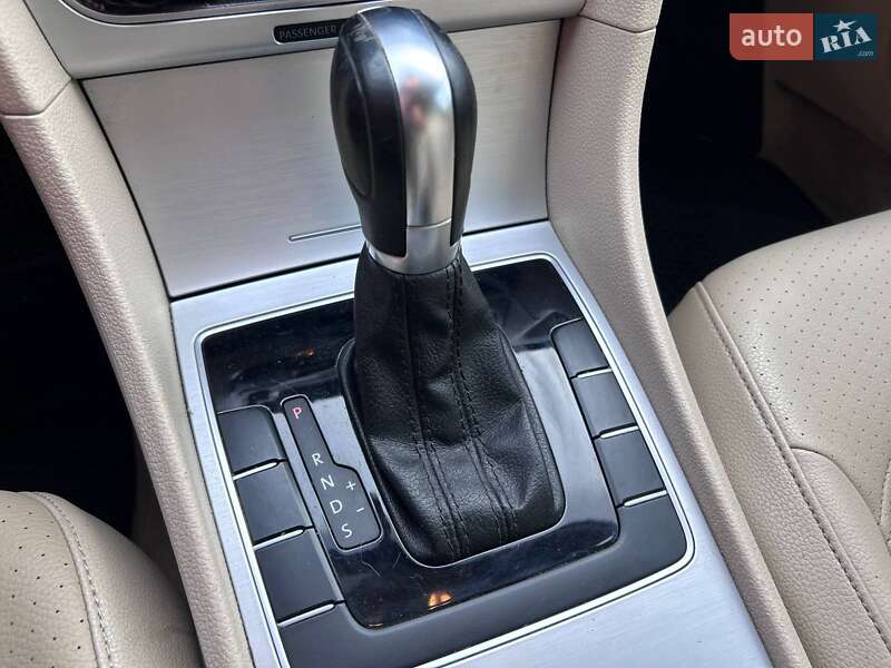 Седан Volkswagen Passat 2013 в Киеве фото 22 Седан Volkswagen Passat 2013 в Киеве