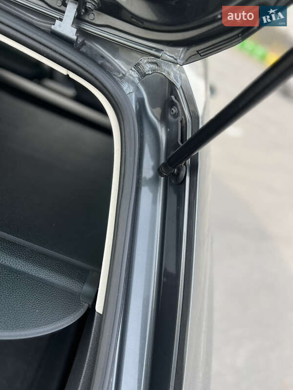 Універсал Volkswagen Passat 2016 в Києві