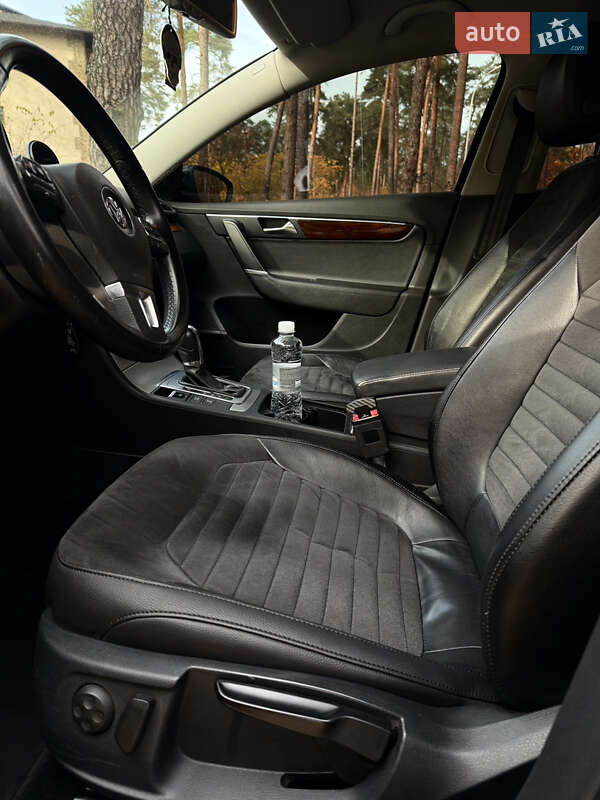 Седан Volkswagen Passat 2012 в Киеве фото 13 Седан Volkswagen Passat 2012 в Киеве