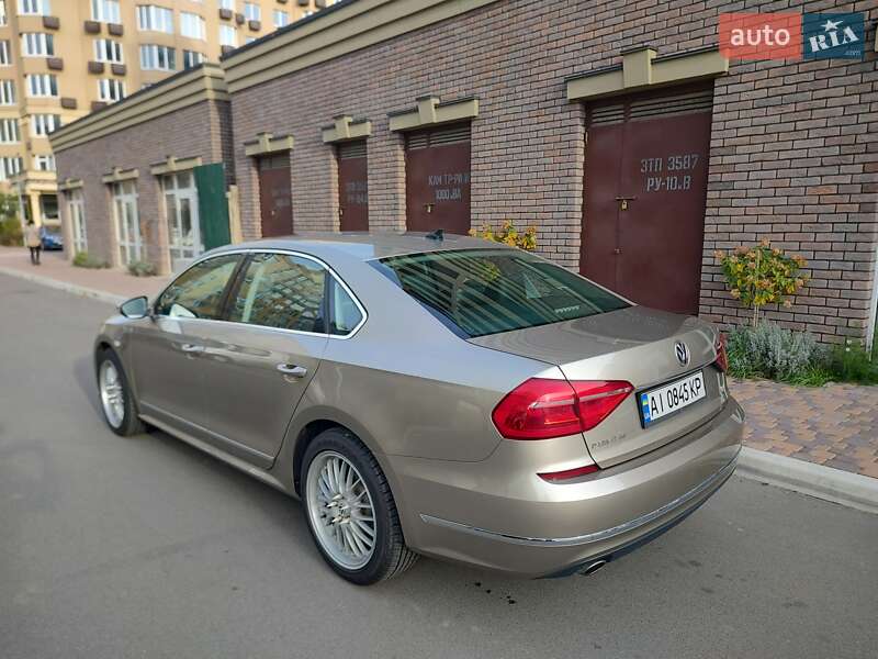 Седан Volkswagen Passat 2016 в Киеве