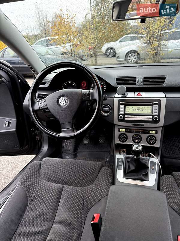 Універсал Volkswagen Passat 2007 в Києві