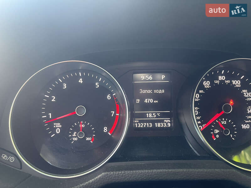 Седан Volkswagen Passat 2018 в Киеве фото 47 Седан Volkswagen Passat 2018 в Киеве