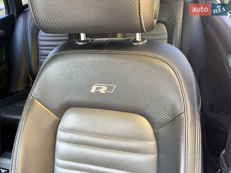Универсал Volkswagen Passat 2015 в Черновцах фото 6 Универсал Volkswagen Passat 2015 в Черновцах