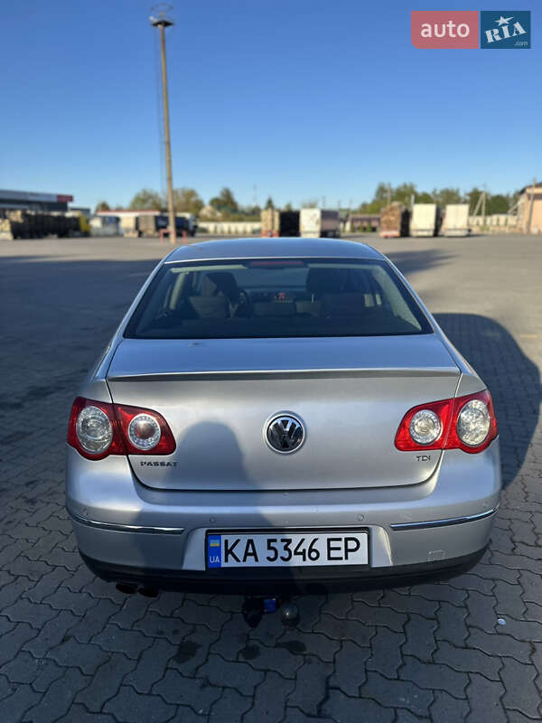 Седан Volkswagen Passat 2010 в Сарнах фото 5 Седан Volkswagen Passat 2010 в Сарнах