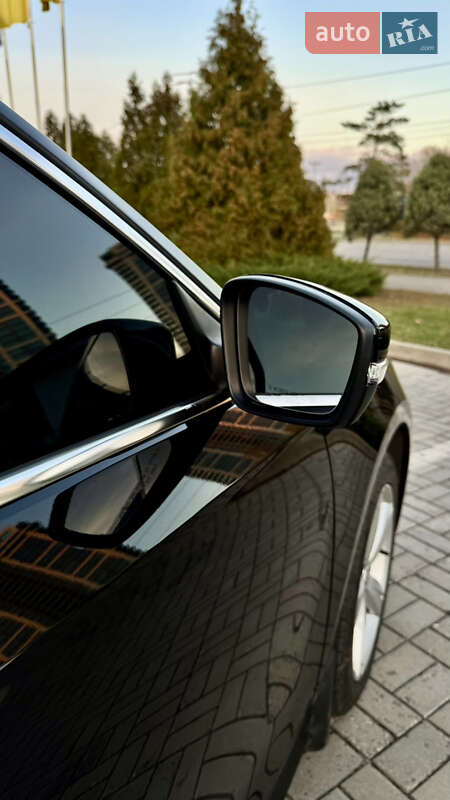 Седан Volkswagen Passat 2012 в Дніпрі