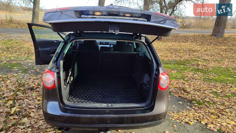 Универсал Volkswagen Passat 2010 в Кагарлыке