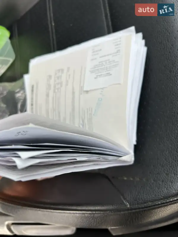 Седан Volkswagen Passat 2012 в Киеве документ