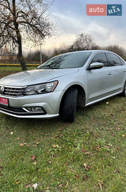 Седан Volkswagen Passat 2017 в Конотопе