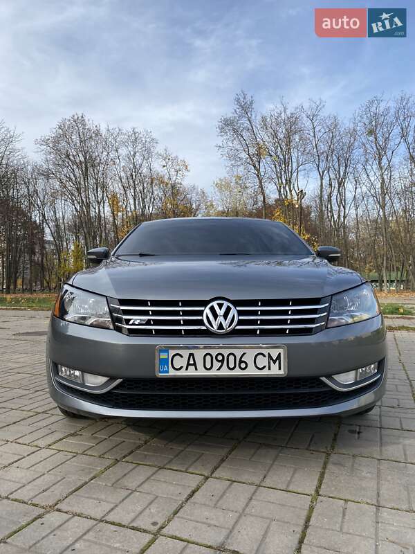 Седан Volkswagen Passat 2012 в Киеве фото 12 Седан Volkswagen Passat 2012 в Киеве