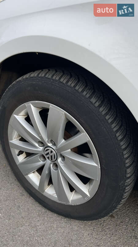 Универсал Volkswagen Passat 2012 в Луцке фото 13 Универсал Volkswagen Passat 2012 в Луцке