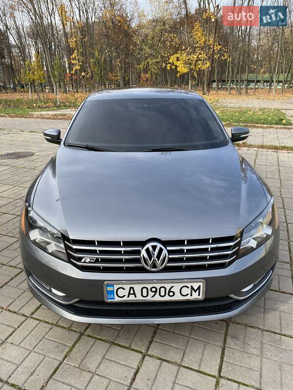 Седан Volkswagen Passat 2012 в Киеве фото 13 Седан Volkswagen Passat 2012 в Киеве