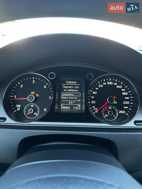 Универсал Volkswagen Passat 2012 в Луцке