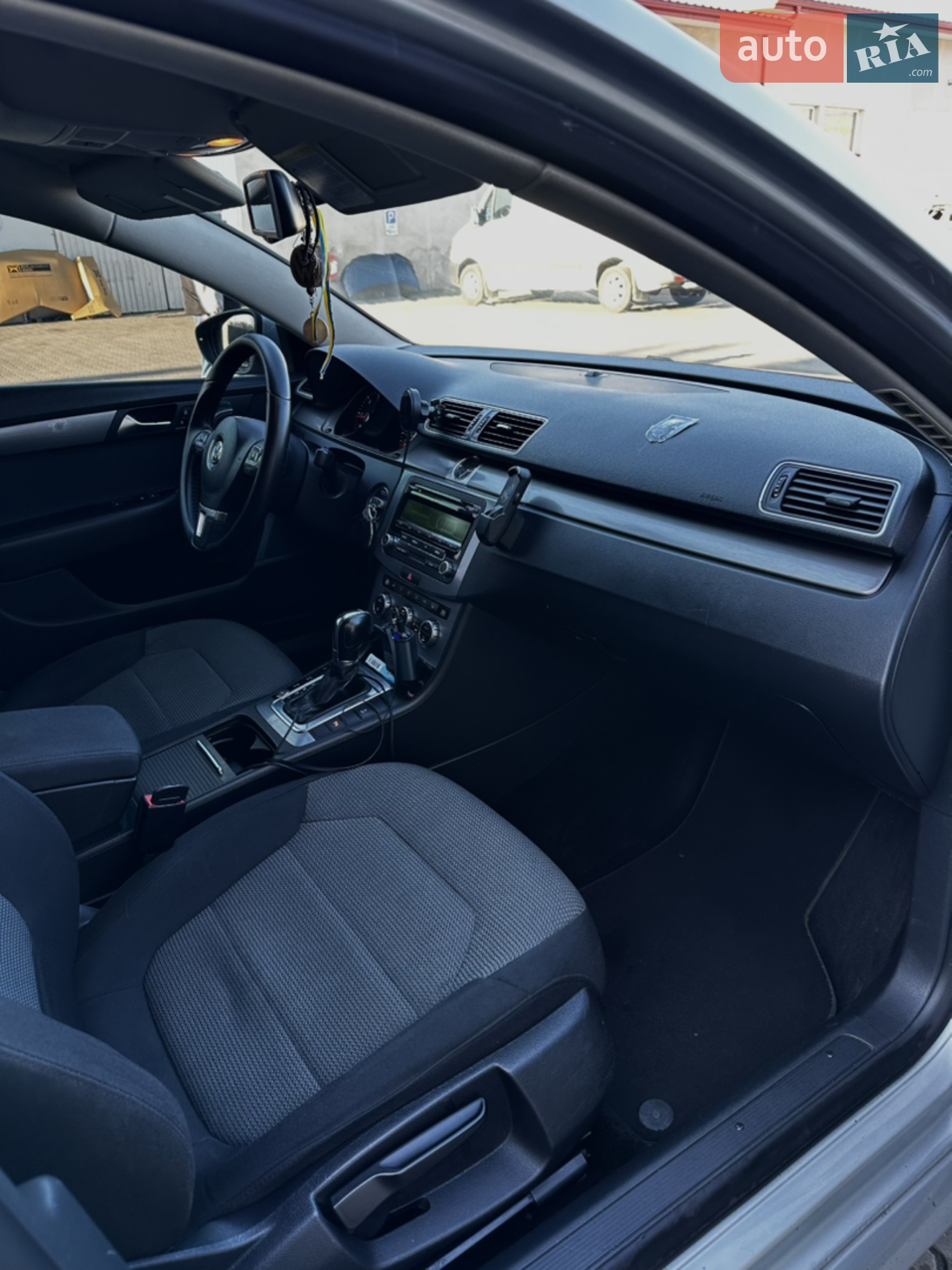 2012 Volkswagen Passat - мініатюра 12