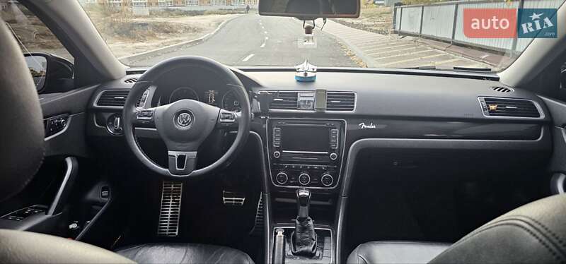 Седан Volkswagen Passat 2011 в Киеве фото 7 Седан Volkswagen Passat 2011 в Киеве